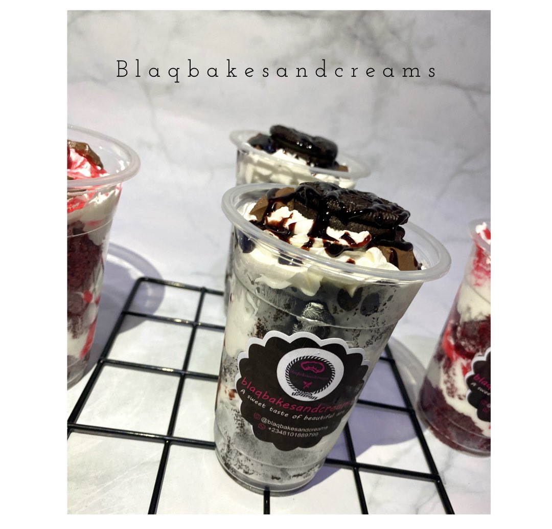 blaqbakes's tweet photo. Our cake parfait will keep you longing for more when you eat it, it’s extra moist and super yummy🤤
—
Price- 1,500
—
Flavors- Red Velvet and Chocolate
.
(Get 5 cups for 6k instead of 7,500🥳)
Send a dm to order or whtsap 08101889799
Please Retweet🥺🙏🏽
📍LAGOS https://t.co/PWeQmQCoOP