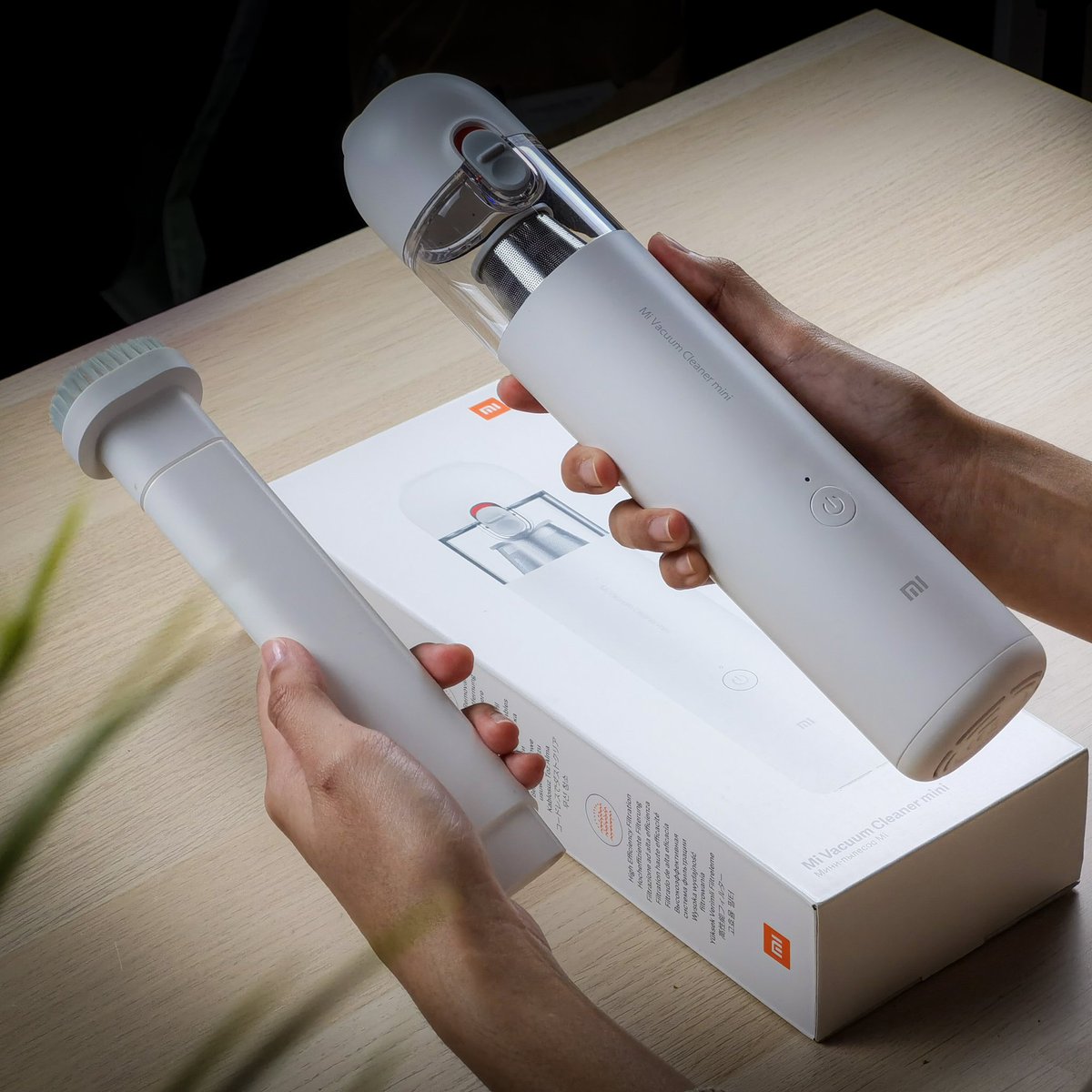 officialwisermy's tweet photo. Mi Vacuum Cleaner Mini. Kompak dan senang nak guna. Barang yang wajib korang kena grab waktu sales 11/11 ni. Beli sini 👉https://t.co/MD4Qb0SstJ #Xiaomi #mimalaysia #mivacuumcleaner https://t.co/KNly5h2UkY