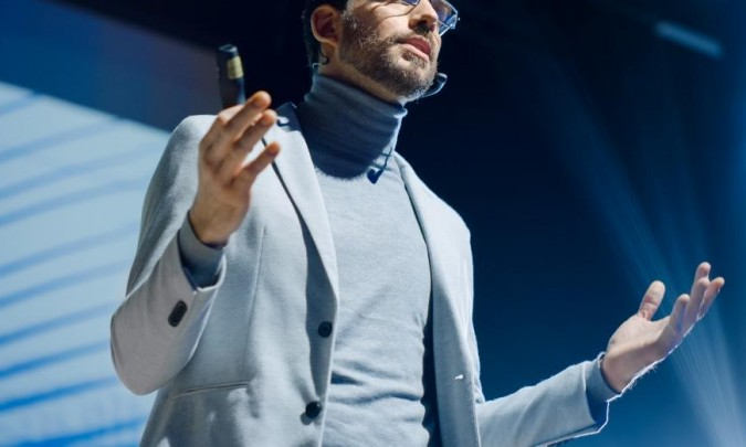 labartraMedia's tweet photo. Los nuevos pseudo expertos del Marketing y la nueva oleada de cuestionables masters y cursos anunciados en YouTube y redes sociales https://t.co/V97tVFU05F https://t.co/A5BAxf4LvP