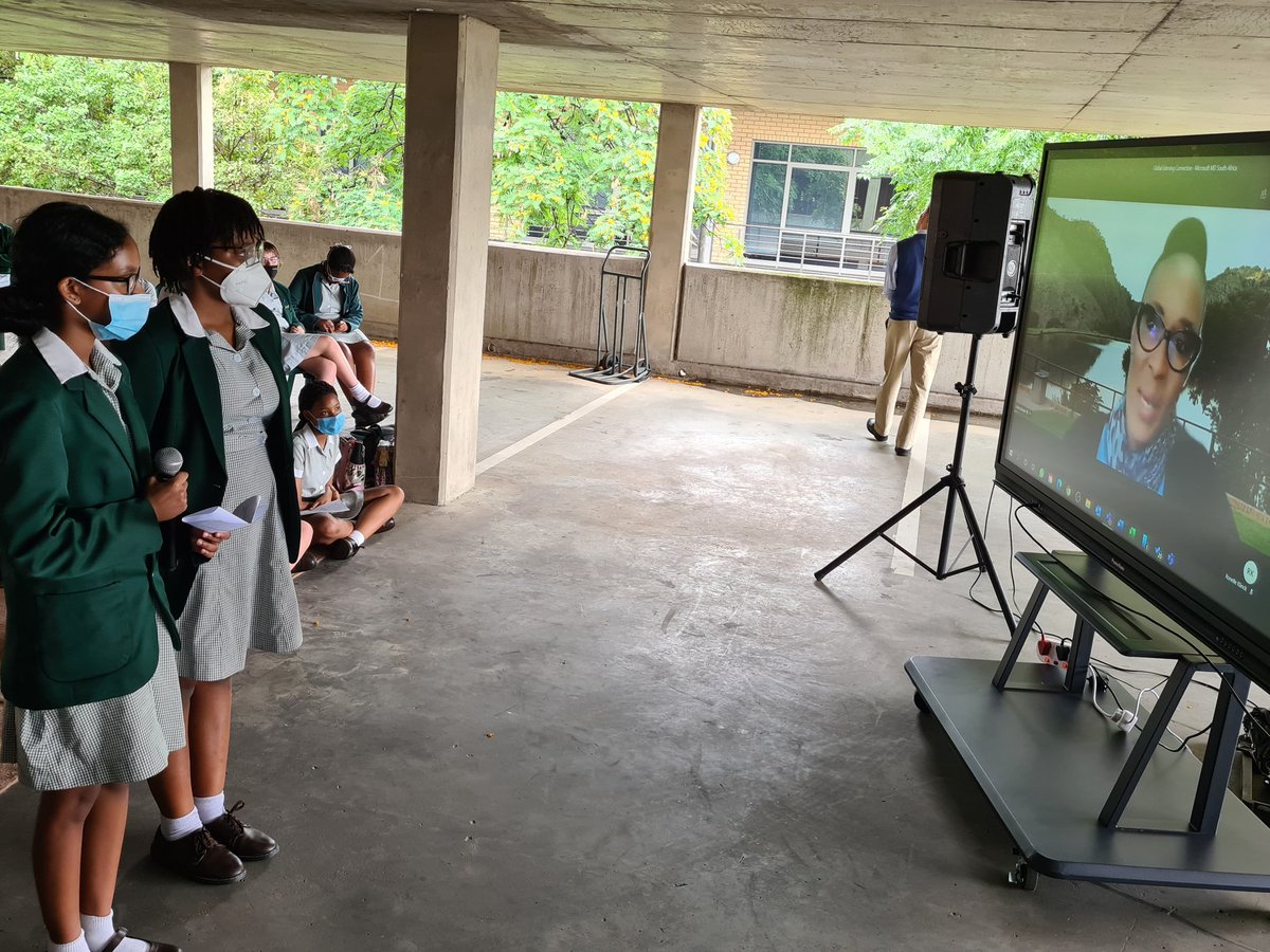 <a href="/viva_nella/">Ronelle Klinck</a> <a href="/ksmart81/">Kevin Smart</a> <a href="/BresciaHouse/">Brescia House School</a> Grade 7 &amp; 8 girls inspired by Ms Lillian Barnard <a href="/MicrosoftSA/">Microsoft SA</a> MD #MSFTGlobalConnect <a href="/MicrosoftEduSA/">Microsoft EduSA</a>