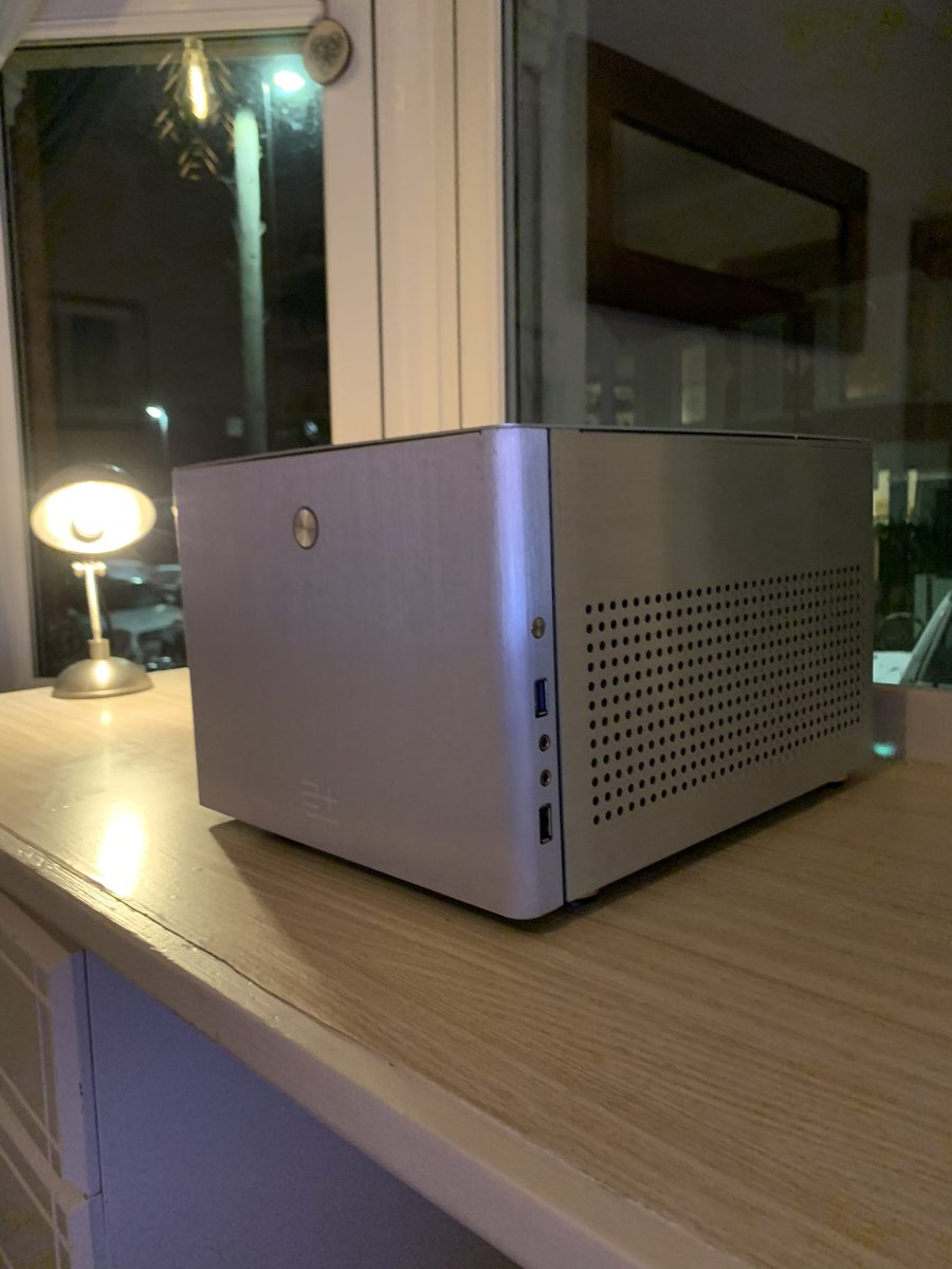 RupertStamp's tweet image. Built an mITX media PC/server last night. This case was TINY but very happy with the result and it looks mint on the TV cabinet. Now to configure it to back up everything on our network.. 🤔 #mediapc #mitx #homeserver
