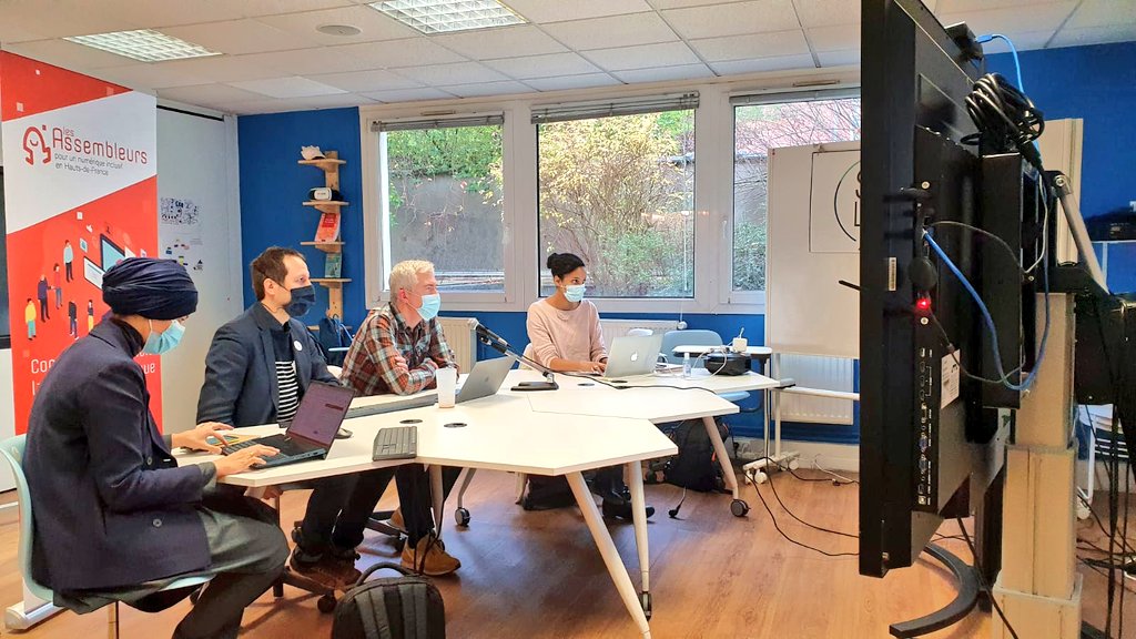 SIILABHDF's tweet photo. #moisdelinnovationpublique au @SIILABHDF @prefet59
Ce matin Webinaire plan de relance #InclusionNumérique @MissionSoNum animé par le Hub #numeriqueInclusif @Assembleurs avec tous les acteurs des @hautsdefrance 👍🚀🚀🚀💡

@_DITP @FutursPublics @cedric_o @ANCTerritoires @Plus2POP https://t.co/31sSHmcwoD