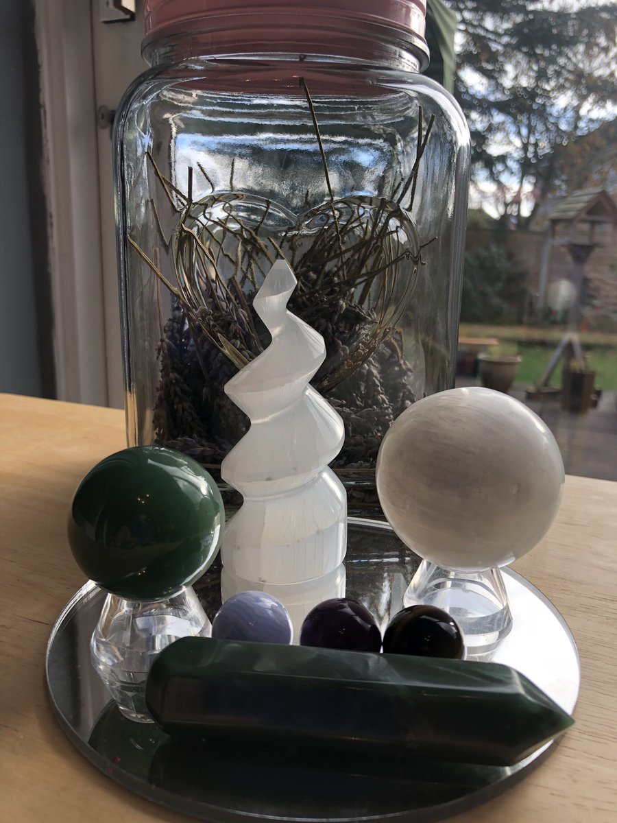 rockinmum's tweet photo. My new mask and some of my beautiful crystals I have for sale!#heartishome #crystals #wicca #newbusiness #love #positivevibes #crystalenergy https://t.co/7uCTVOq6QU