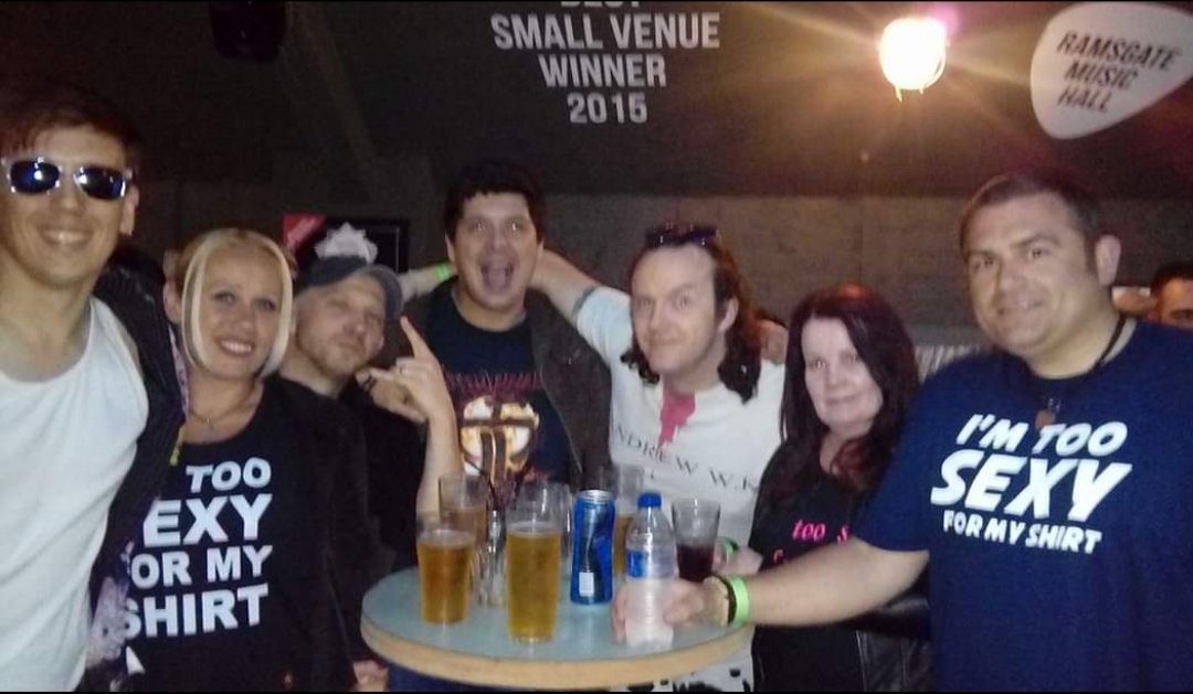 RockFitSarah's tweet photo. @julesserkin Me and a few friends rocking our funky stuff with Right Said Fred when they played Ramsgate Music Hall venue few years back 🤣🤘 https://t.co/ujXIBVGBZv