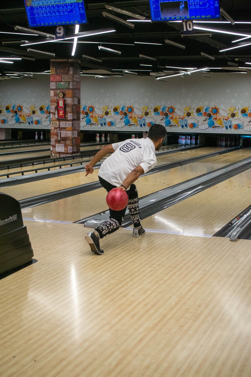 VillageMarket's tweet photo. We're almost at the end of this season's bowling league tournament and itching to find out what team will walk away with the title π³ Join us this Thursday from 6pm for the finals as we cheer on the top final teams. You don't wanna miss this! #VMrecreation #Funatvm #VillageBowl https://t.co/Je7FVO4wSF