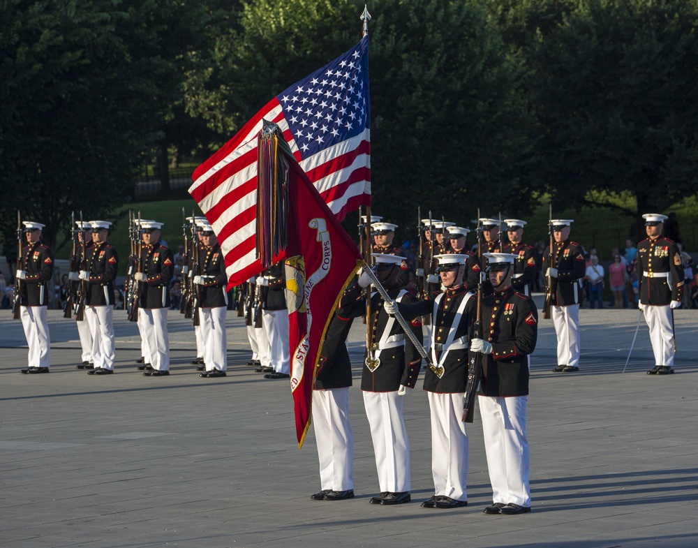 gunny_salgar's tweet photo. When our nation calls, our answer goes beyond ships, armor or aircraft. Contact me to explore how you can become one of the Few, the Proud, United States Marines. #Battleswon #Tampa #Florida #Marines #usmc #bootcamp #usmcbootcamp #classof2019 #classof2020 #classof2021 https://t.co/IEr4ZwHm1e