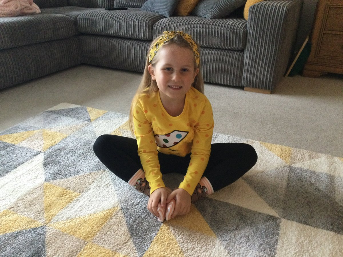 ShakespeareKaty's tweet photo. @WGPrimary 
Evie really enjoyed her yoga with pudsey this afternoon! https://t.co/E7krbaOGFV