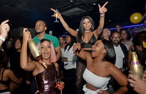 MolokoDzoye's tweet image. Beautiful people 🕺🏽🕺🏽🎶#FreshOn947 Today&apos;s #LockdownLiveRequest theme 🙌🏾🔥