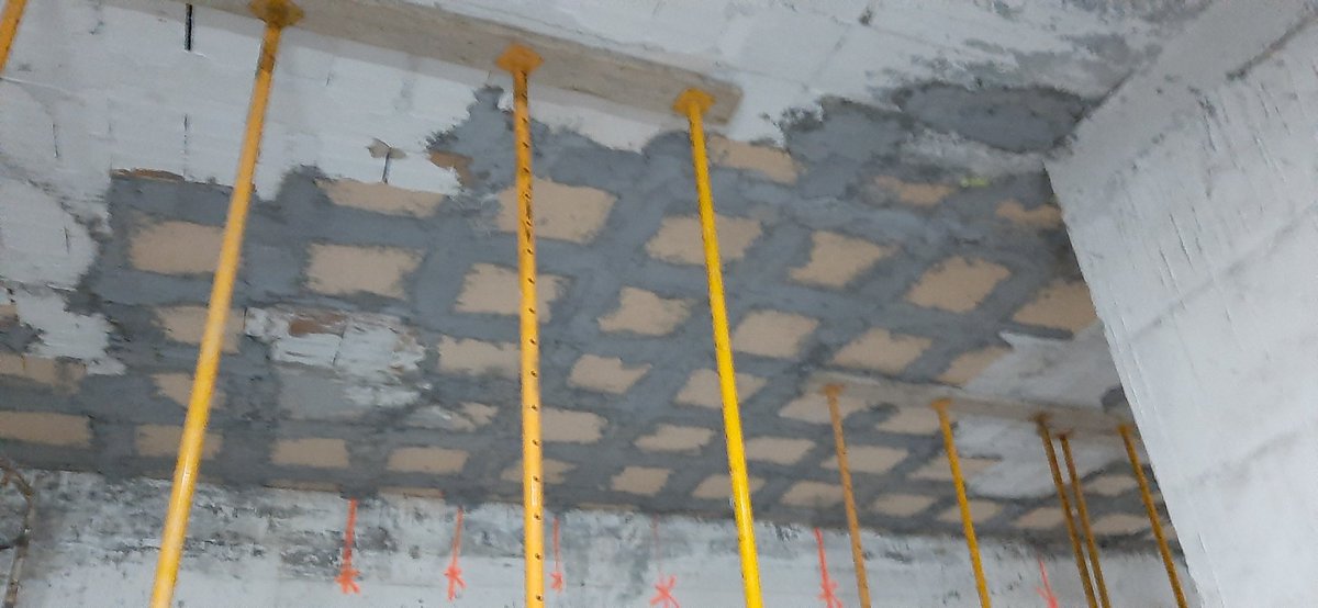 KerakollMiguelC's tweet photo. Completada otra #reparacion estructural con el #mortero de reparacion #estructural R4 de #Kerakoll.
En este caso se trata de un #forjado #reticular, donde se ha utilizado el #Geolite proyectado con máquina. 
#obras #costatropical #construccion
https://t.co/KfzhI67w5T https://t.co/uMWeMDQxof