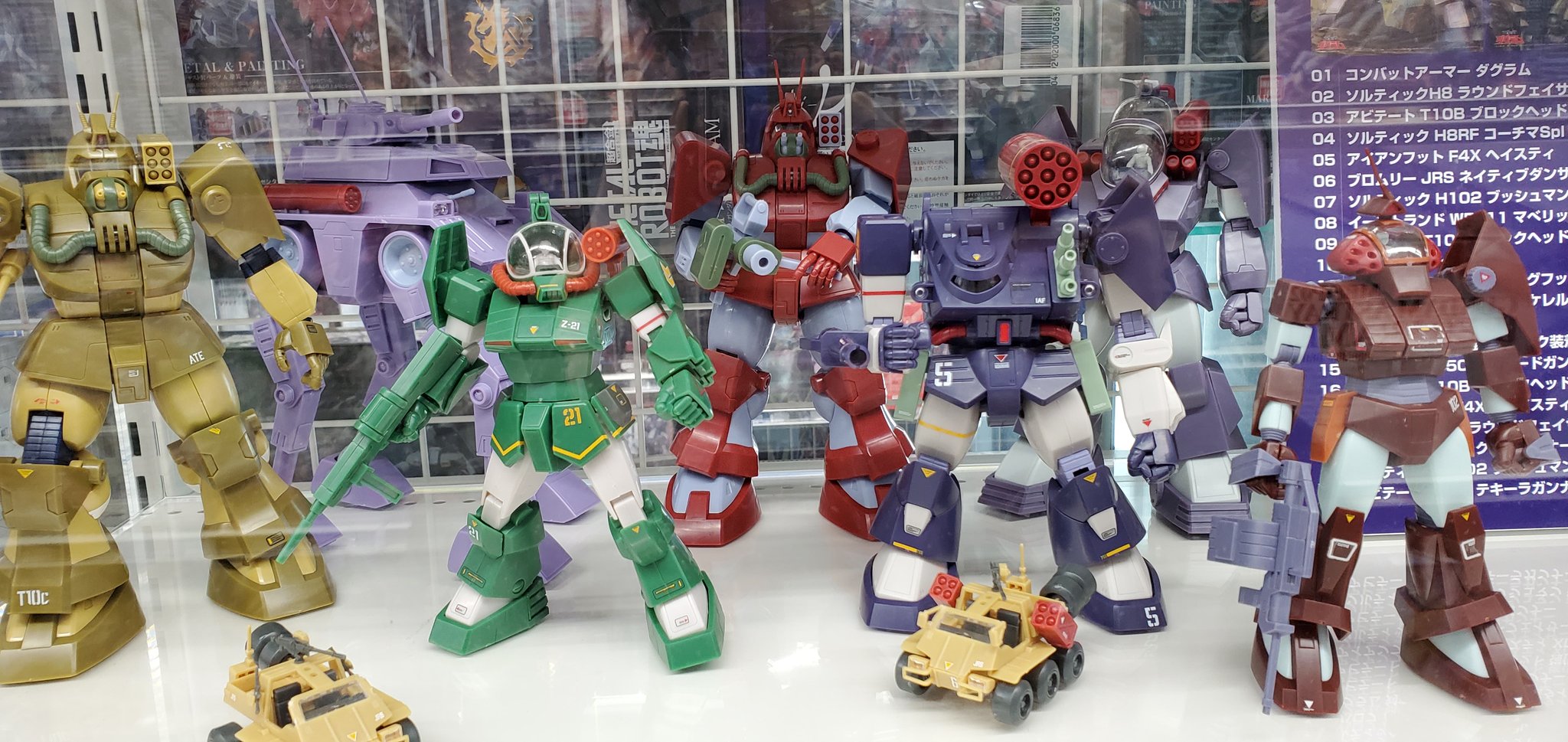 ジャングル 空想的機械館 Mecha Store 大阪 ダグラムやボトムズみたいな80年代の泥臭いロボットアニメって非常にたまらないですよね ターボカスタムは今なお根強く人気な機体ですよね ローラーにジェットはかっこいいよ ダグラムシリーズのキットの