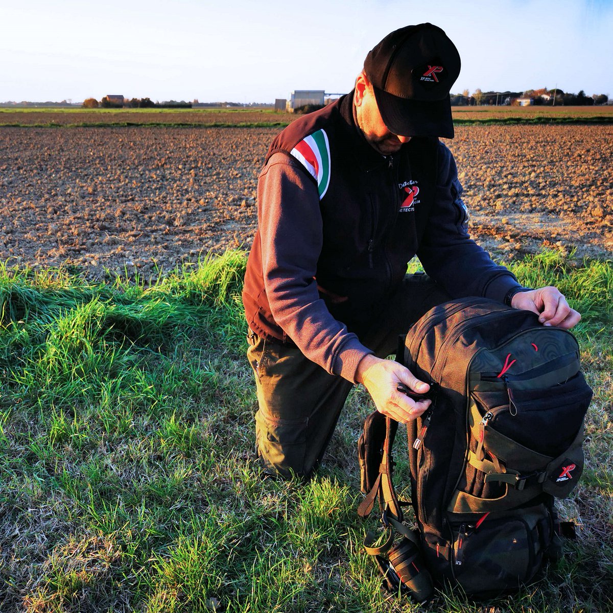 xpdetectoritaly's tweet photo. Special Pack XP DEUS FULL (RC + WS4) con zaino XP Backpack 280 incluso https://t.co/abqTXUNhfR #promo #deus #xpdeus #xpbackpack280 #xpmetaldetectors #backpack #xpmetaldetectorsitalia #xpmetaldetecting #metaldetector #cercametalli #detectorcenter #detectorcentercervia https://t.co/aJRwVM86UR