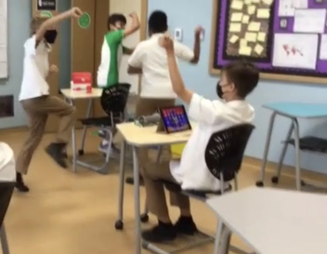 ArborYear8 tweet media