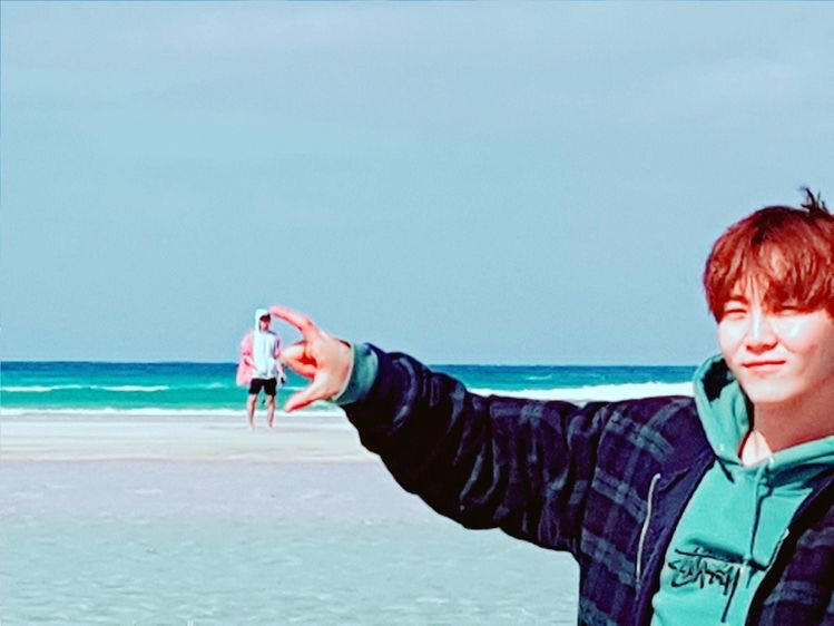 seungkwan + vernon pictures that exude unexplainable boyfriend energy        ♡̩̥̩♡̩̩̥͙♡̩͙ˊ — a thread  #솔부  #VERKWAN