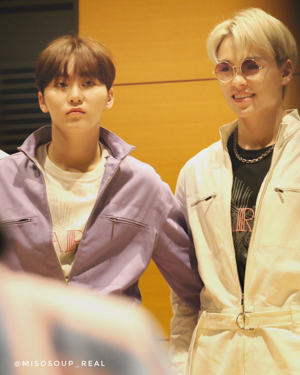 seungkwan + vernon pictures that exude unexplainable boyfriend energy        ♡̩̥̩♡̩̩̥͙♡̩͙ˊ — a thread  #솔부  #VERKWAN