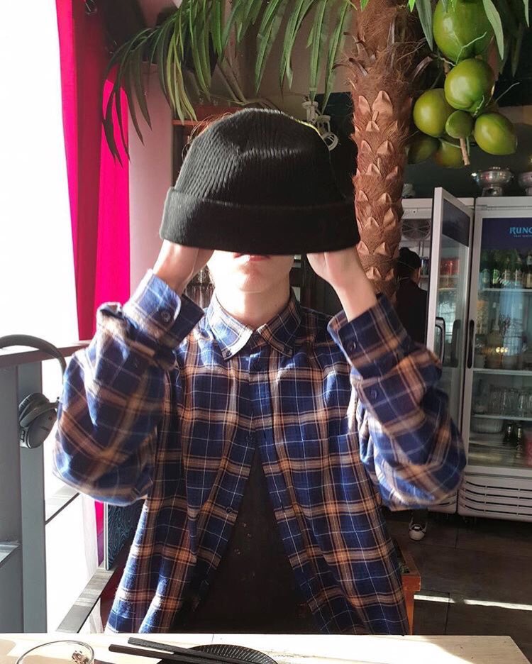 seungkwan + vernon pictures that exude unexplainable boyfriend energy        ♡̩̥̩♡̩̩̥͙♡̩͙ˊ — a thread  #솔부  #VERKWAN