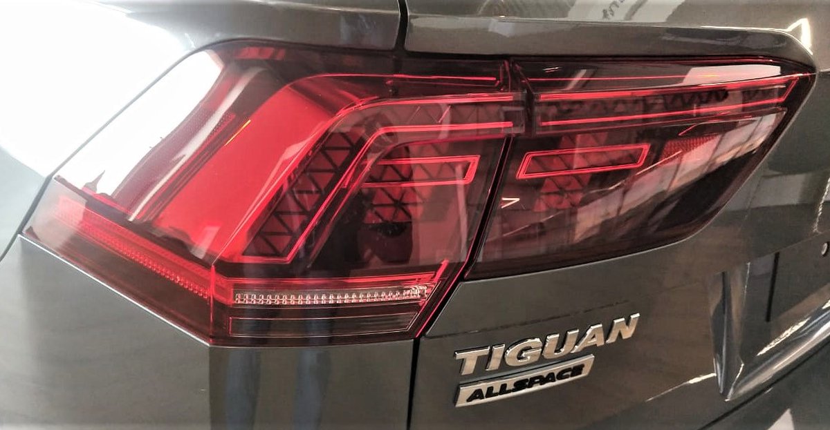 vwrohtak's tweet photo. Hurry up... for Volkswagen Tiguan Allspace
For Test Drive &amp; More Information
Call : +91-8059880066
#volkswagen #tiguan #allspace #VolkswagenRohtak #BadhwarCars https://t.co/Ve22j9jTmp