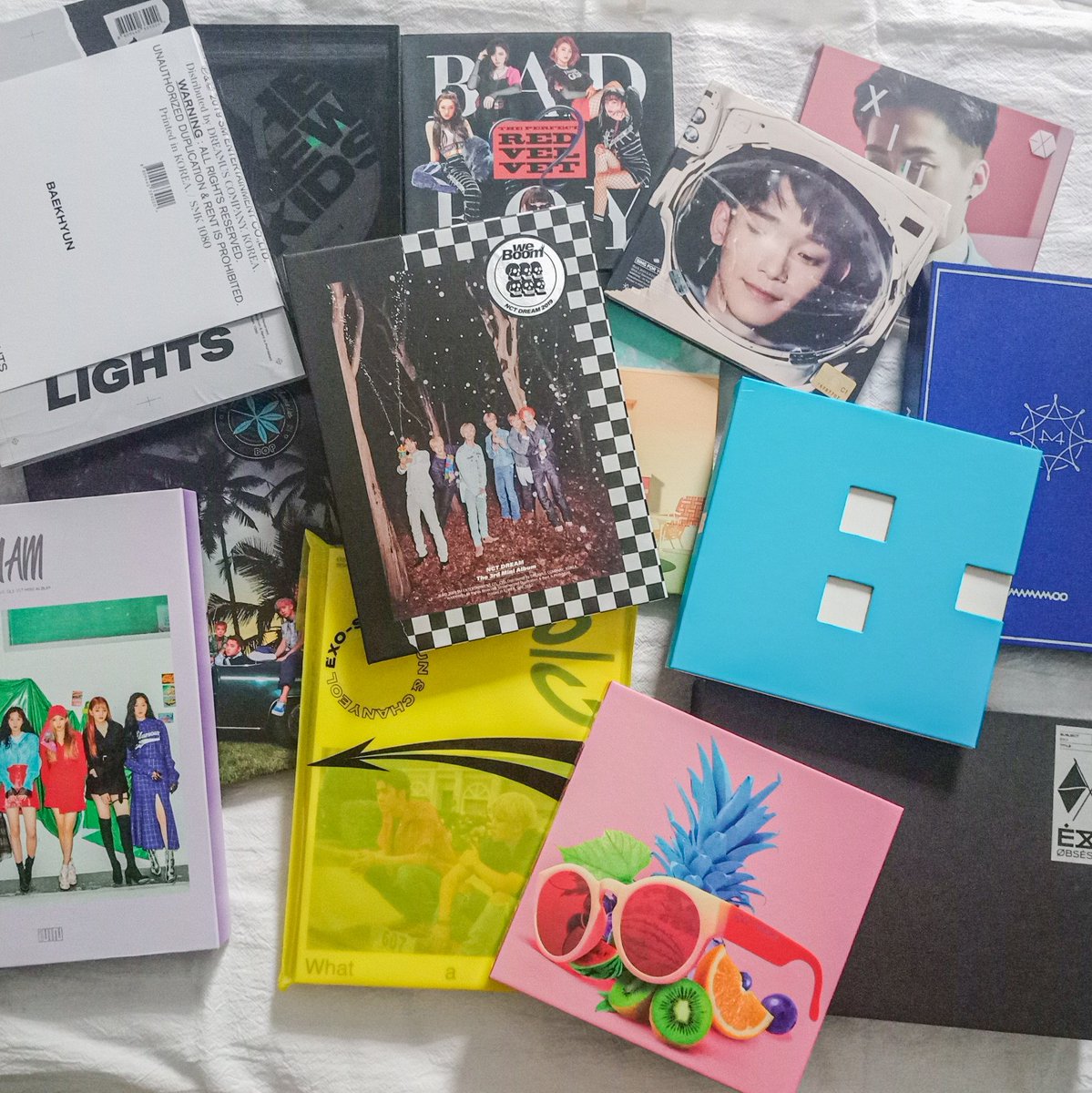 everblazeee's tweet photo. clearing kpop albums, $5 each unless stated otherwise. singapore only! 

💚 ikon: the new kids repackage $12
💚 mamamoo: blue;s $8
💚 gidle: i am 
💚 red velvet: the perfect 
💚 red velvet: red summer 
💚 exo cbx: blooming days 
💚 exo cbx: hey mama baekhyun ver https://t.co/BoLWmMNVE7