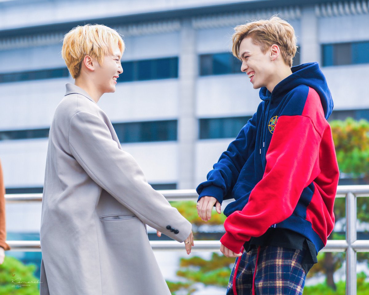 seungkwan + vernon pictures that exude unexplainable boyfriend energy        ♡̩̥̩♡̩̩̥͙♡̩͙ˊ — a thread  #솔부  #VERKWAN