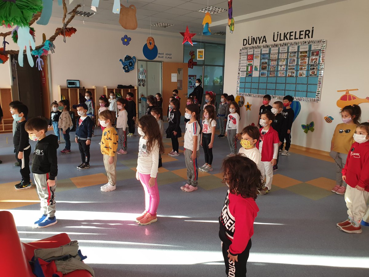 BkDenizli's tweet photo. Bahçeşehir Koleji okul öncesi öğrencileri olarak Atamızı sevgi, saygı ve minnetle anıyoruz.💙❤ https://t.co/lG7Uz2ksnN