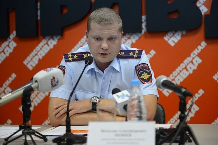 vesstnik's tweet photo. Неплохо живут российские менты!!!

"Около 130 млн рублей похищено из банковской ячейки экс-заместителя начальника ГУ МВД в Новосибирске Вячеслава Певнева" . 

https://t.co/BpK3EiU67U https://t.co/yRWZR7JRgn
