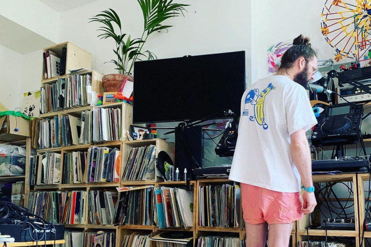 NTSlive's tweet photo. .@D0YoU w/ Charlie on the airwaves til 12pm GMT - listen now at https://t.co/OqHFPMxLMX https://t.co/xTIgJjxKbd