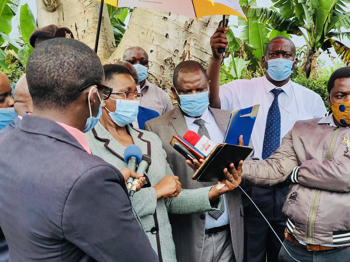 AmnestyKenya's tweet photo. Evans Njoroge AKA Kiongozi was passionate about human rights activism, his life was cut short when a police officer pulled the trigger during a peaceful protest outside Meru University. Today the High Court in Meru visited the crime scene where he was executed. #JusticeForEvans https://t.co/dZdkFWPSpy