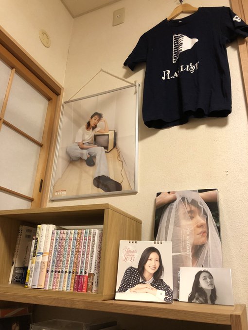 推しグッズの飾り方のコツ オタク必見 見習いたいおしゃれな収納方法もご紹介 Eeo Today