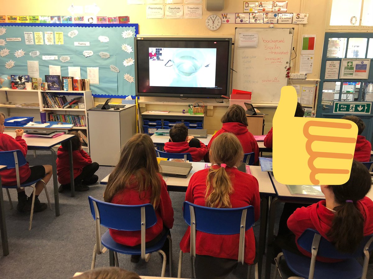 MrsHowes2's tweet photo. @56western enjoying some optical trickery with @martyjopson and @ScienceMagician as part of the @otleyscience WOW! 👀 #opticaltrickery #westernprimary #primaryscience #otleysciencefestival @PrimaryWestern https://t.co/IsvX4cbANI