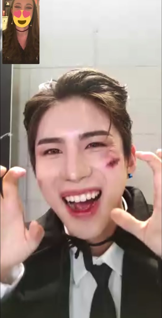 ACEinAlberta's tweet photo. I TALKED TO A.C.E TONIGHT!!! it was so much fun we were all dressed as vampires i’m so happy i got to see them 🥺 https://t.co/HDTXN8zbJF