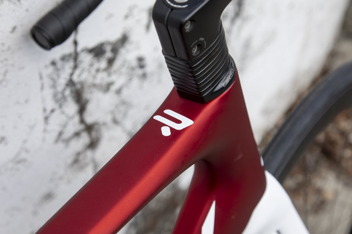 Ridley_Bikes's tweet photo. The matt finish on this Noah Disc Aero+ makes it look really smooth. What do you guys like more, matt or gloss frames?
Pure Line XL
349 - Candy Red Metallic
1 - White
Finish: Matt
#NoahDiscAero+ #PureLineXL https://t.co/6tOx5qBhfd
