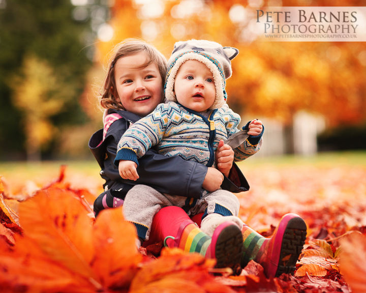 Got this on the other day on a recent #familyphotoshoot near at a park near #wakefield. Great #autumn colours at this time of year!