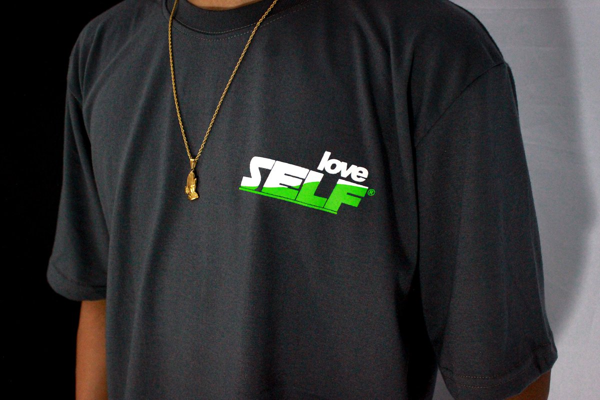 selfapparelco_'s tweet photo. "Self Love Series v2"
-
PHP 600 
USD 12.38
JPY 1296.10
(Shipping fee not included)
-
Sizes: XS - XXXL
-
Free delivery around CAMANAVA or nearby areas.

IG:selfapparelco2020
In Frame:  Bart Brown
Shot by: Aearth Doria https://t.co/Rq2C2gKKhC