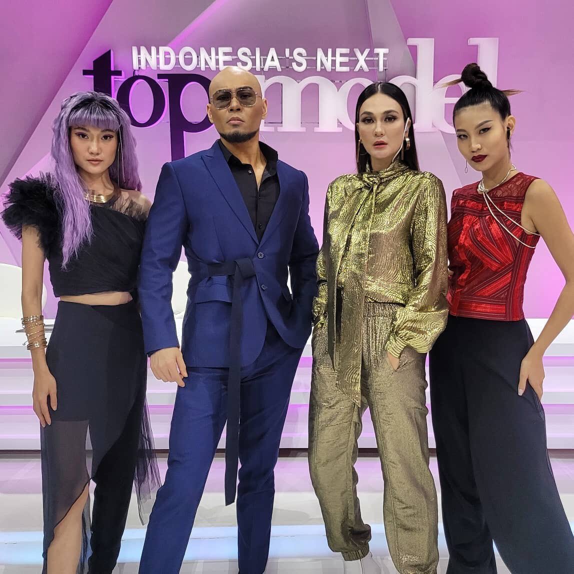asntmid's tweet photo. Are you ready for Indonesia's Next Top Model - INTM C1
only on @netmediatama #Nettv
#INTM #INTMc1 #INTMs1 #IndonesiasNextTopModel #IndonesiaNextTopModel #Asntm #AsiasNextTopModel #AsiaNextTopModel #LunaMaya #PatriciaGouw #DeddyCorbuzier #PancaMakmun #AyuGani https://t.co/f9amxeDw5w