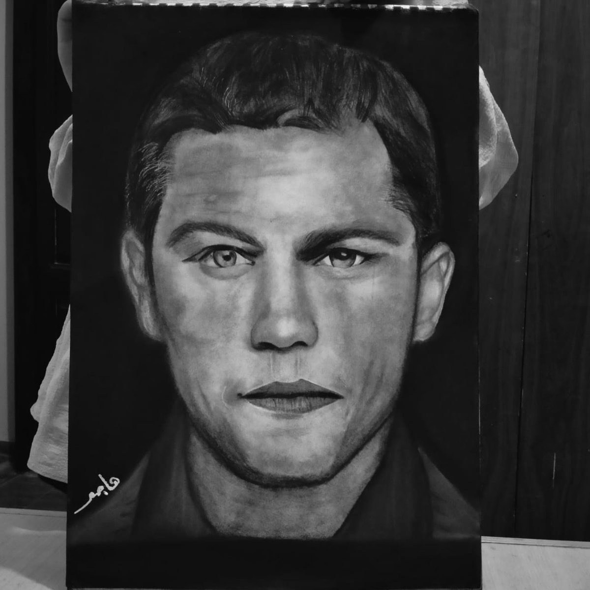 HagerMuhammed26's tweet photo. New portrait 🕊️🖤 https://t.co/QucNKZA73Y