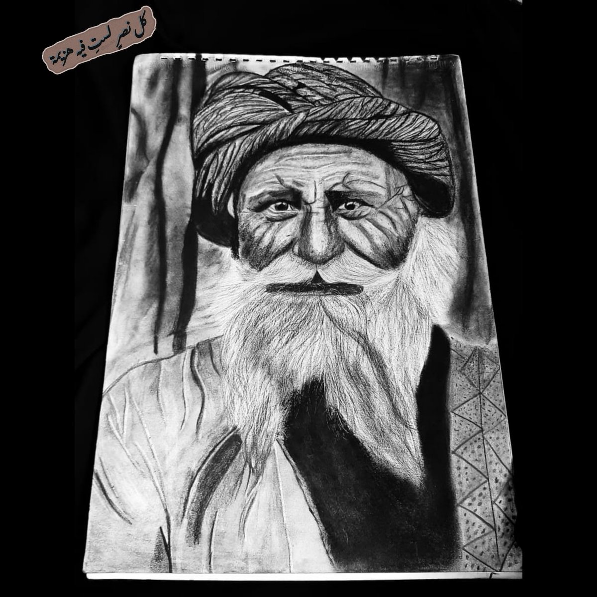 HagerMuhammed26's tweet photo. New portrait 🕊️🖤 https://t.co/QucNKZA73Y