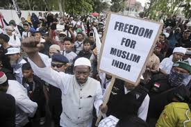 This is not the first time, Indian Muslims have shown solidarity with Muslims in other nations. They have been very vocal about Muslim causes around the world & opposed even  #CAA that had nothing to do with them.A thread on Ummah, Caliphate, Khilafat movement & Indian Muslims