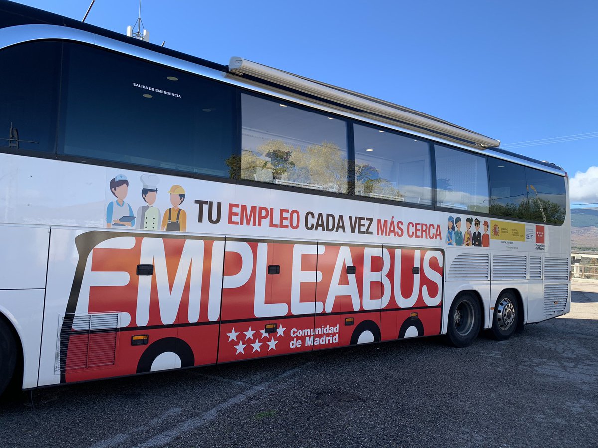 DeMairena's tweet photo. En apenas 3 meses el #EmpleaBus de la @ComunidadMadrid ha gestionado más de 500 citas en la Sierra Norte. 

Una iniciativa con la que queremos acercar los trámites de las oficinas de empleo a cada rincón de la región 

Vamos extender este servicio a las zonas Sureste y Suroeste https://t.co/AhEpHsXeca