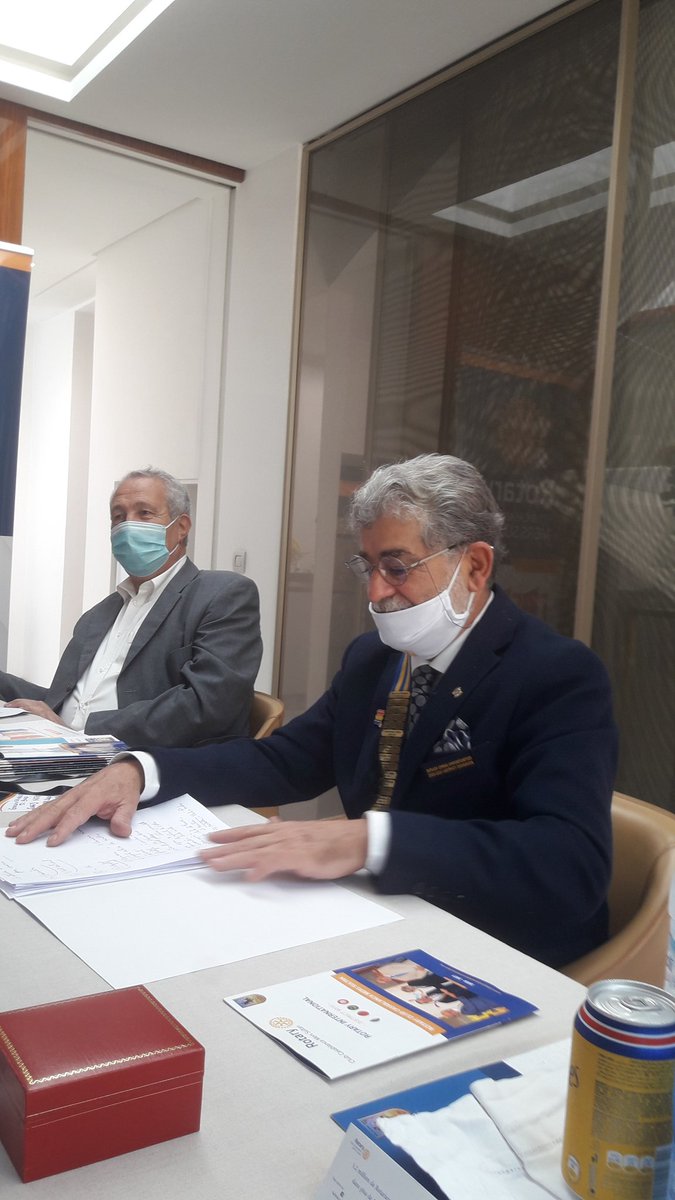 RotaryMaroc's tweet photo. 2 points essentiels à retenir pour 20-21: l'#implication des #membres notamment des #rotaractiens et L' #ouverture à l'international sur l'#Afrique notamment.@NejjarSaid2 @OtoAlami @edgarsnow @AbdelMekouar https://t.co/R4rZvH4PVC