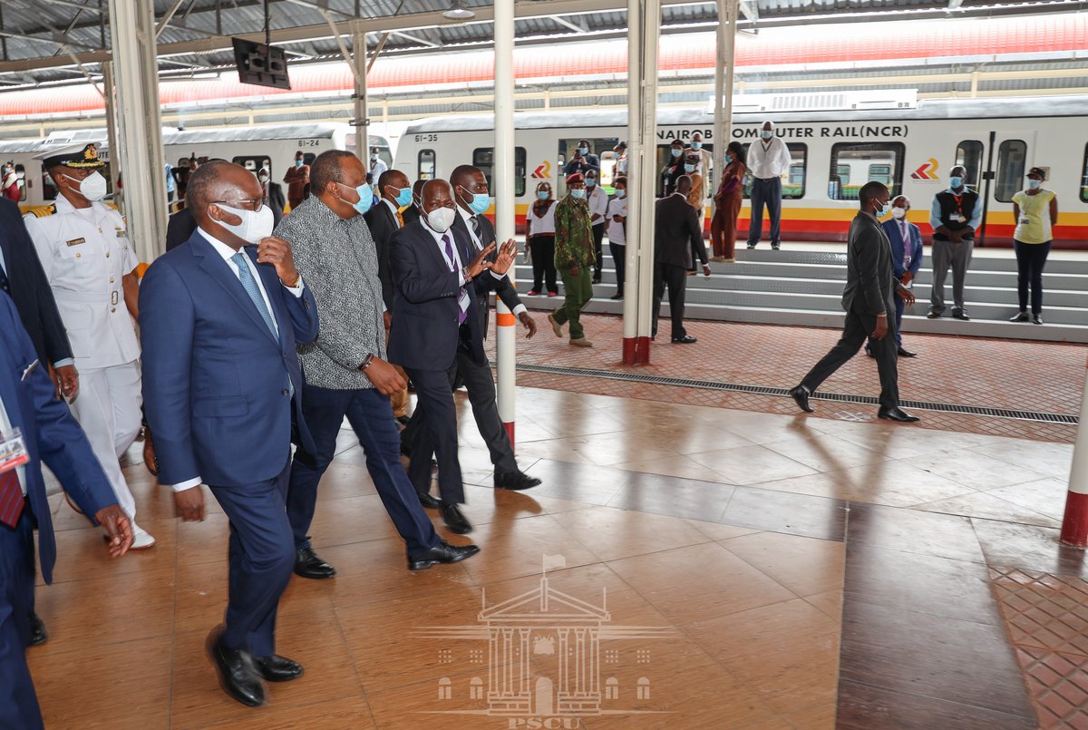 President Kenyatta flags off the Diesel Multiple Units (DMU) shortly after unveiling the refurbished Nairobi Central Railway Station. The Station was reconstructed as part of the ongoing modernization program of the Nairobi Commuter Railway Service. | #NairobiCommuterRail