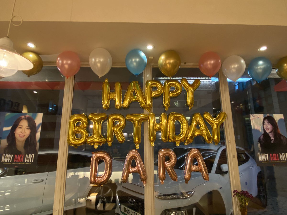cafeEGO's tweet photo. #HAPPY_DARA_DAY💕

산다라박 생일 이벤트 준비완료 !
다라팬 여러분 많이 놀러와주세요 :)

📌11월11일 ~ 11월14일

평일 11:30~21:00
주말 13:30~21:00

@0fficialDaraGon @krungy21

#EverydayIsDARAday
#Dara #Sandara #다라 #산다라박 #산다라 https://t.co/vnRRyeulny