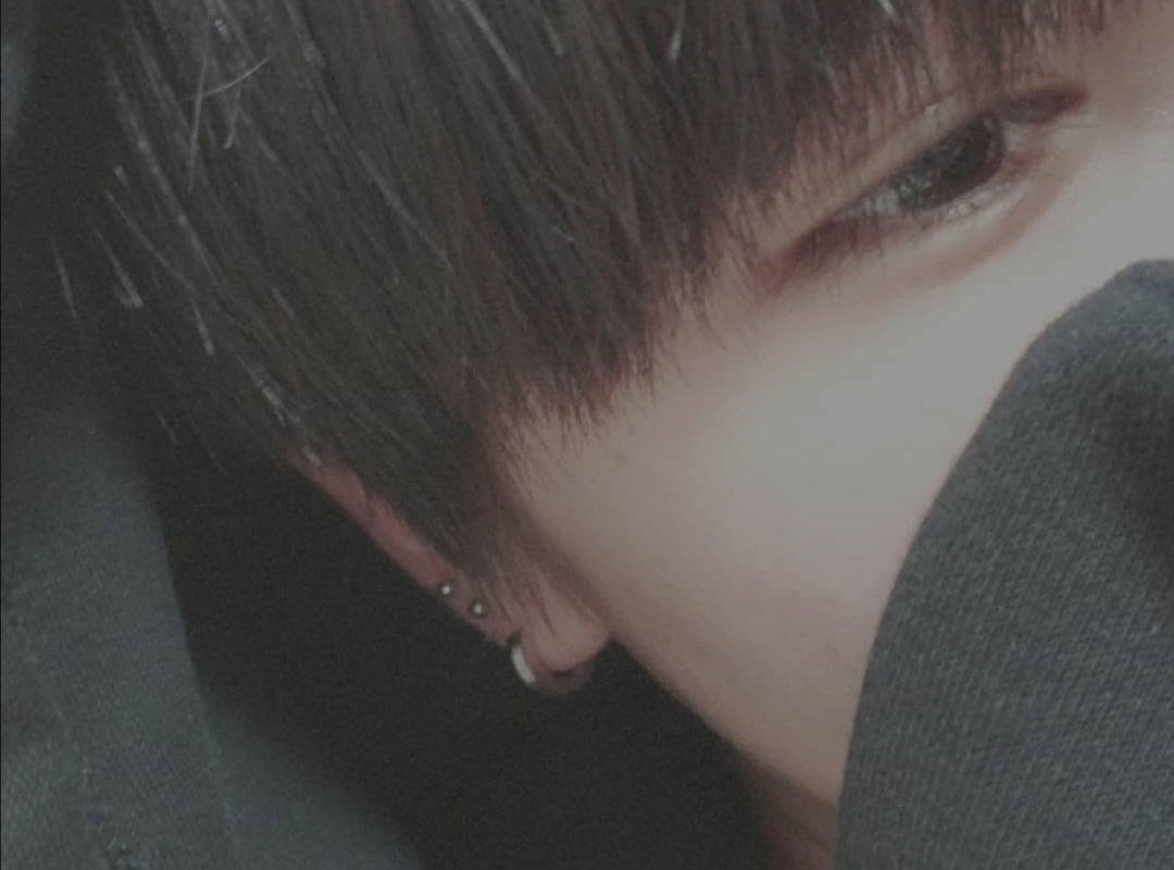 O Xrhsths やべです Sto Twitter 絡も 雰囲気 雰囲気嫌いじゃないよって人いいね 自撮り界隈 雰囲気好きな人いいね 美男美女さんと繋がりたい マッシュ男子 マッシュ男子 裏垢男子 美男美女さんと繋がたい いいねした人全員フォローする 絡み募集 自