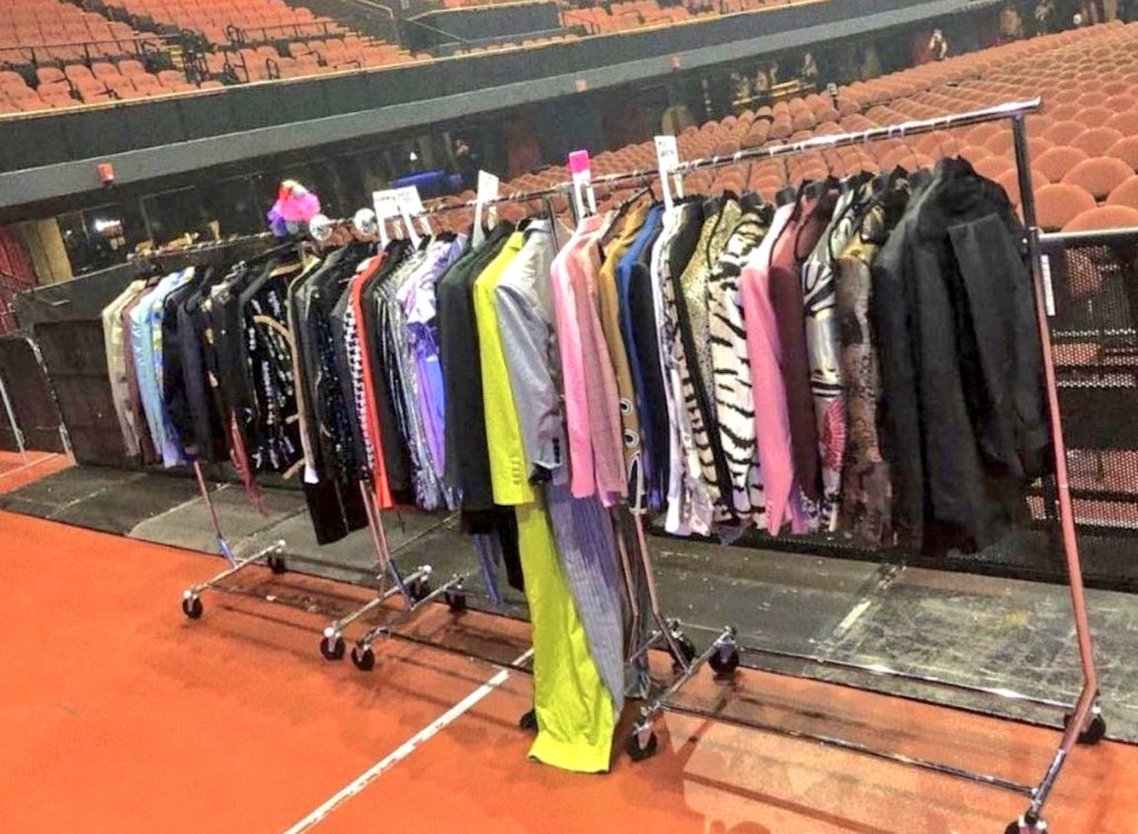 salvadoranrry's tweet photo. meanwhile harry styles: https://t.co/uVoek9dBT5