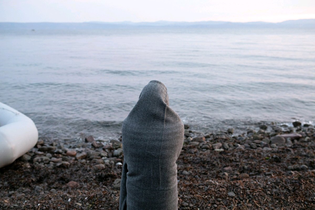 baphometx's tweet photo. Έρευνα της ΕΕ για συμμετοχή της Frontex σε απωθήσεις μεταναστών στο Αιγαίο - Έπειτα από αίτημα της Ευρωπαίας επίτροπου για Εσωτερικές Υποθέσεις, Ίλβα Γιοχανσον https://t.co/CJLzkVVLnV #RefugeeCrisis #HumanRights #AsylumSeekers #SavePassage https://t.co/nTUbOMy9lm