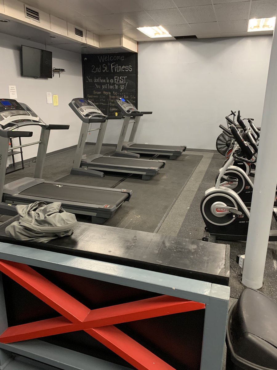 djhector20's tweet photo. Today marks the 150th straight day of walking/running in the morning. This has been good for me physically, but more important mentally.  I challenge everyone to try it and see how you feel.  Also, today was the first day inside. #Fitness #GettingMyMindRight https://t.co/Q3D01VrJLy