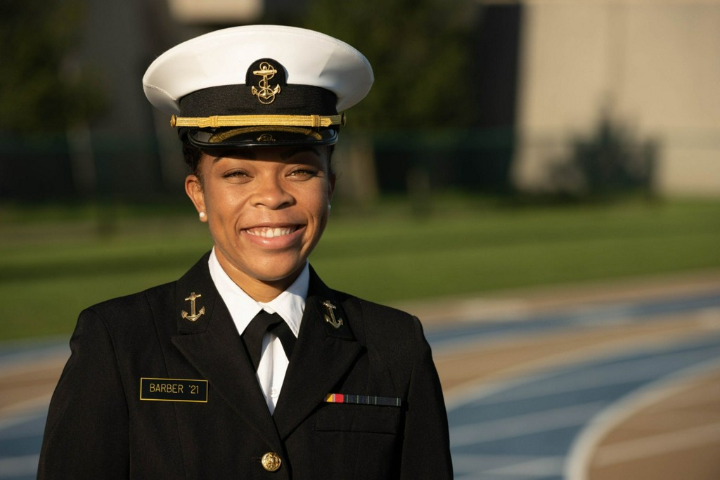 Midshipman 1st Class Sydney Barber Will Be The First Black Woman To Lead US Naval Academy's Brigade baltimore.cbslocal.com/2020/11/09/mid…
