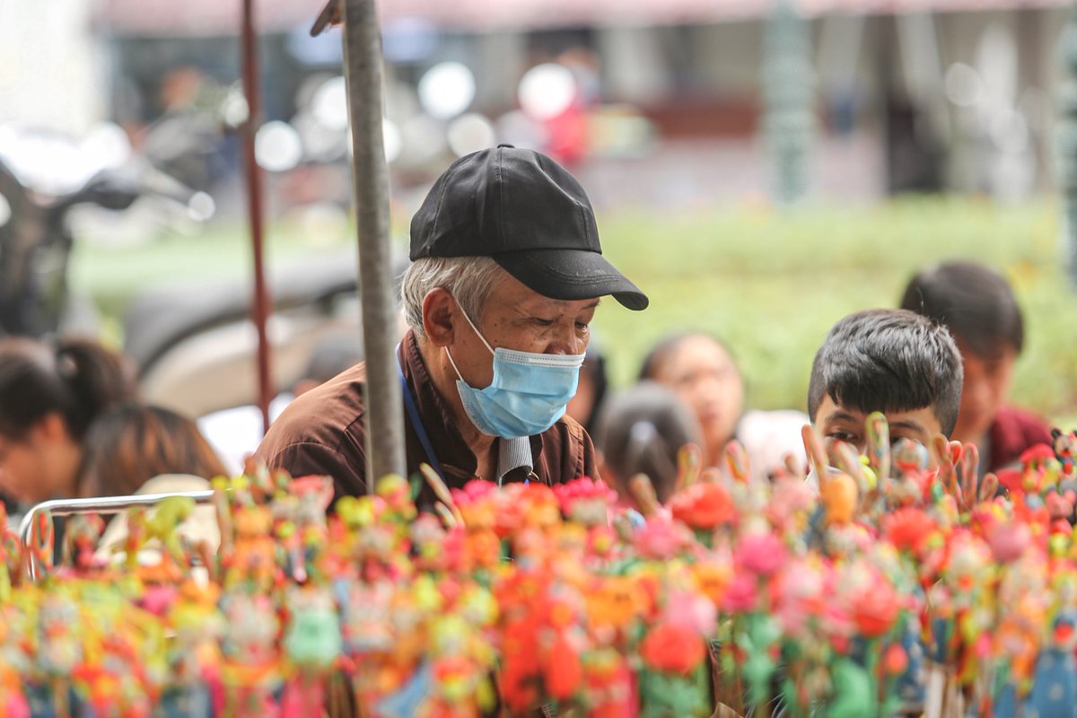 YourVietnamOrg's tweet photo. #Hanoi #Autumn is always gentle and beautiful ...

Cre: Lê Văn Viết Niệm

#yourvietnam #vietnam #travel #yourvietnamorg https://t.co/w2QNiF9pAr