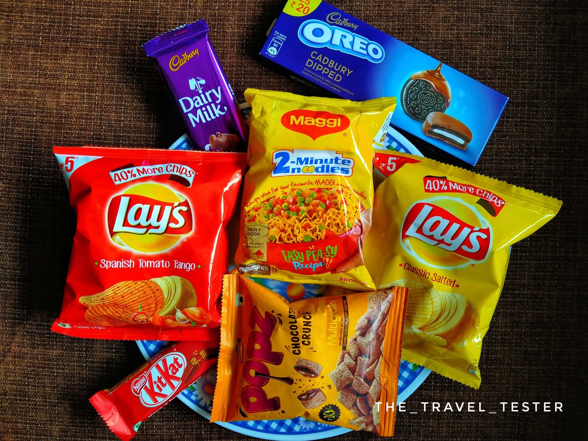travel_tester's tweet photo. What else you need when you have everything on table and all set for Today's Final!🤩😁
°
Which Team you are supporting?
MI OR DC?
°
#maggie #noodles #snacksonsnacks #ipl2020 #iplsnacks #kitkat #oreo #layschips #popz #dairymilk #streetfoodindia #iplfinal #kolkatafoodie https://t.co/iAheHEFWPZ