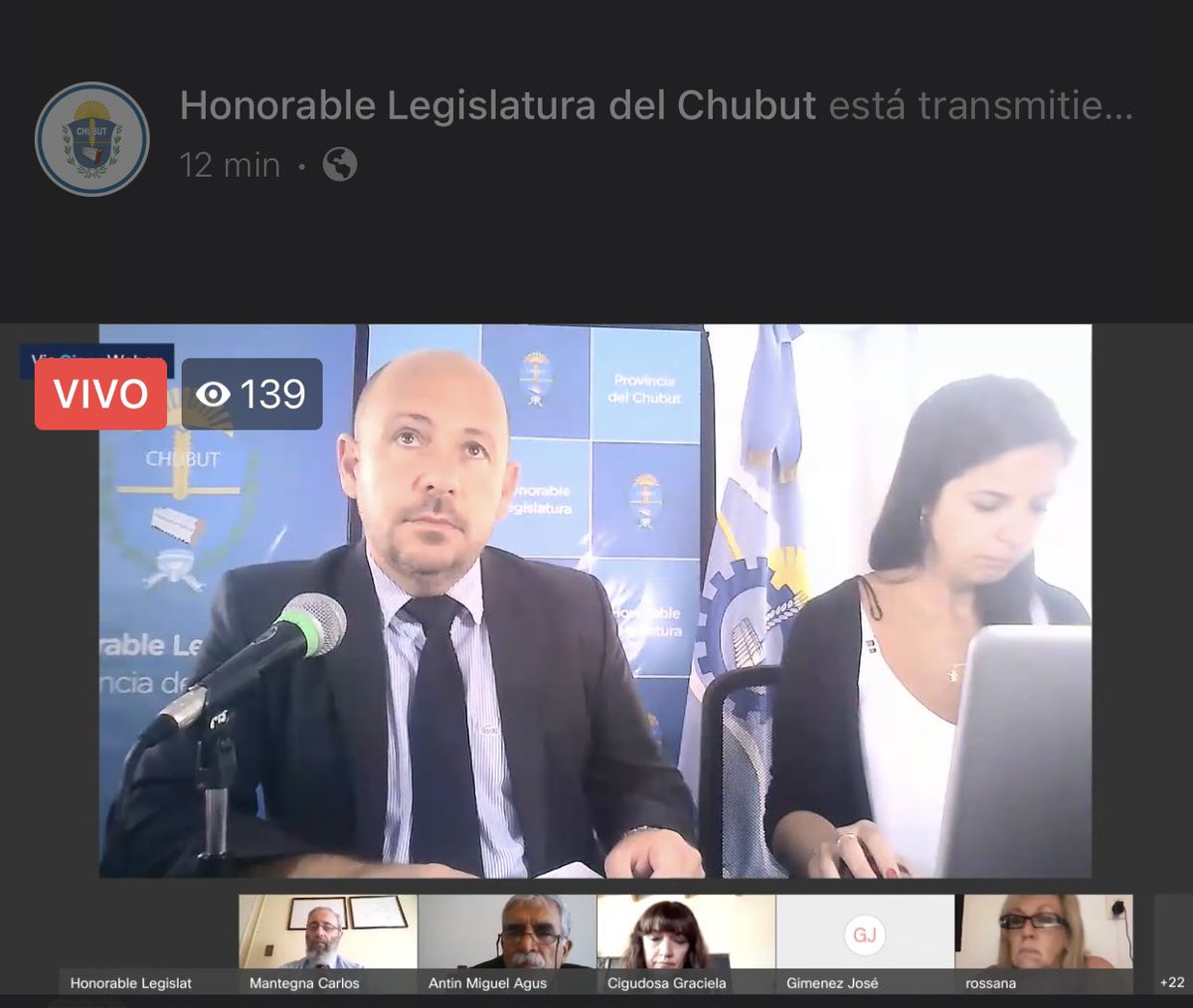 BloqueCh's tweet photo. Comienza la sesión del día, podés seguirla en vivo 👇 https://t.co/1bGoaQQYg1… @Moni_Saso @Adricasanovas19 @carlos_mantegna @carloseliceche @rafawilliamsOK @tatyanaale @baskovcmariabel @mario11459441 https://t.co/Rtc1QiWoEZ