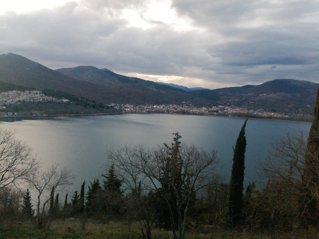 mariaprapali1's tweet photo. #imissthisplace💙
#kastoria_memories❤️
#smcdmuowm https://t.co/Ejhk4eJTuN