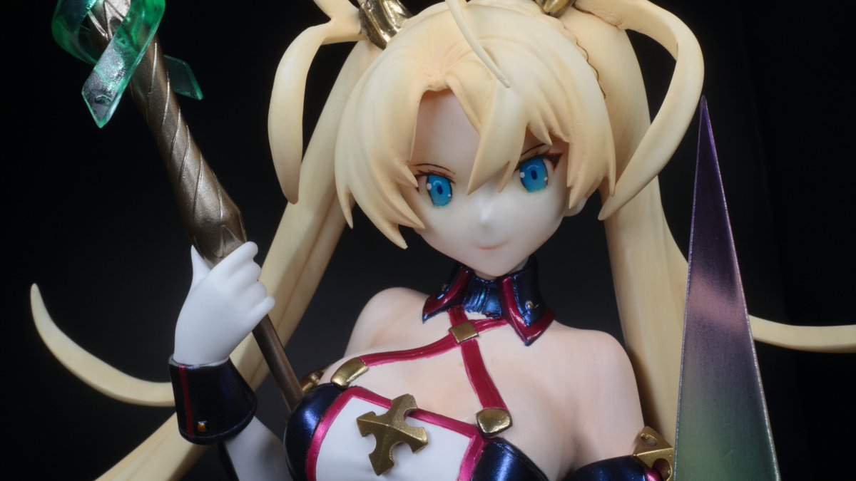 硫黄泉さま原型のFGO ブラダマンテ完成！ クレオスのクリスタルカラー 